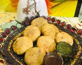 A picture of step 7 of Aloo kachori.
