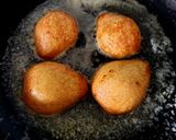 A picture of step 3 of Easy Roast Pears with Balsamic Vinegar and Honey.
