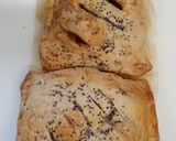 A picture of step 2 of Spicy chicken and tomato puff pie.
