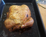 Foto del paso 16 de la receta: Pavo de Navidad con relleno de frutos secos, frutas, longaniza ibérica y cava