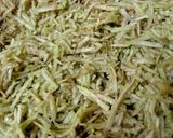 A picture of step 1 of Lauki ka Halwa.