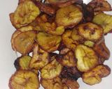A picture of step 4 of Fried plantain.