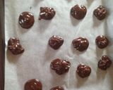 Hình bước làm 2 của món Baileys Truffles