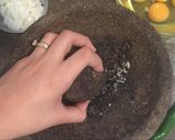 Foto del paso 2 de la receta: Huevo en chile verde (torta de huevo en chile verde)