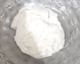 A picture of step 3 of Donuts.