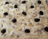 Foto del paso 7 de la receta: Hojaldre de queso, bacon y pasas de corinto