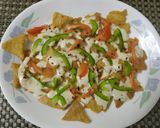 নাচোস উইথ চিজ সস (nachos with cheese sauce recipe in Bengali) রেসিপি ধাপ - 5 ছবি