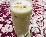 Banana & honey milkshake !!!!! recipe step 2 photo
