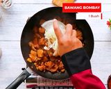 Foto langkah ke 5 dari resep Ayam Gurih Kacang Mede.