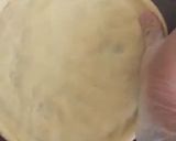 Foto langkah ke 5 dari resep Pepperoni Pizza.