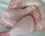 Foto del paso 1 de la receta: Muslitos de pollo Mostaza/Miel y pasas🍗🍯