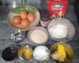 Foto langkah ke 1 dari resep Sponge Cake Coklat Lembut.