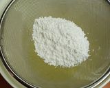 Piskótatekercs recept fázis 2 fotója