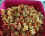 Foto langkah ke 9 dari resep Risol isi ragout ekonomis dan tidak sobek.