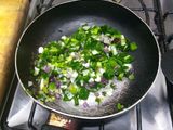 Pollo al verdeo con zanahorias y choclo