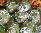 A picture of step 12 of Stuffed peanut chickpeas koftas in Spinach Curry.
