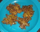 Foto langkah ke 6 dari resep Bakwan Sayur Kriuk Meskipun Sudah Dingin.