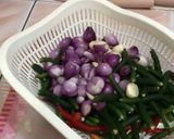 Foto langkah ke 1 dari resep Cumi asin petai sambal ijo.