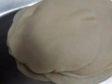 Gulkand mawa stuffed gujiya