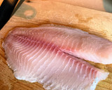 Foto del paso 1 de la receta: Pescado tilapia con chipotle