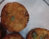 A picture of step 3 of Potato Paneer Tikki.
