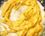 A picture of step 2 of Paneer Bhurji.
