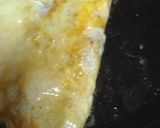 A picture of step 3 of Egg and Cheese Sandwich.