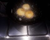 A picture of step 5 of Veg Egg Curry.