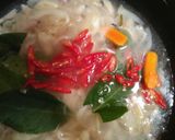 Foto langkah ke 3 dari resep Sop / pindang ikan jambal.