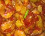 Foto langkah ke 4 dari resep Sambalado Udang kentang AmiLee Kitchen.