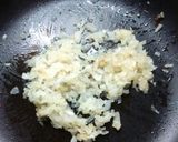 Foto del paso 1 de la receta: Empanadas de jamón y queso al horno