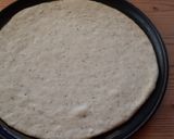Tonhalas es szalámis pizza recept fázis 5 fotója