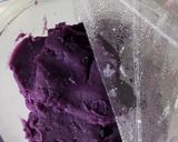 Foto langkah ke 2 dari resep Donat Ubi Ungu (Purple Yam Murasakiimo Donuts).
