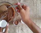 Foto langkah ke 5 dari resep Chocolate Muffin Simple.