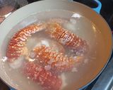 A picture of step 1 of Crayfish Tail in Mushroom Sauce.