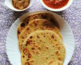 A picture of step 8 of Spicy missa (gram flour) paratha.