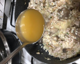 Foto del paso 3 de la receta: Risotto de setas con lomo de dos colores