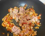 รูปขั้นตอนการทำที่ 2 ของ แกงอ่อมหมูใส่ผักหวาน