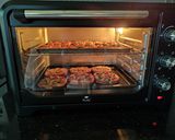 A picture of step 4 of Bread pizza.