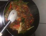Foto langkah ke 5 dari resep Kikil Cabe Merah.