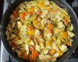 Foto del paso 4 de la receta: Tortilla de pollo y verduras