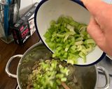 A picture of step 5 of Tuscan Soup.