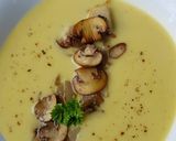 Póréhagymás cukkini krémleves, pirított gombával! recept fázis 9 fotója