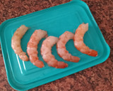 Foto del paso 1 de la receta: Tallarines con Tomate y Gambones