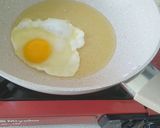 Foto langkah ke 2 dari resep Menu Sarapan Hemat dan Simpel, Telur Kecap.