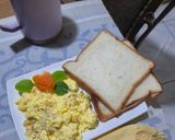 Foto langkah ke 4 dari resep Scrambled Eggs.