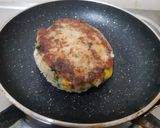 A picture of step 7 of Ultimate Diabetic Friendly Sour Dough Burger.