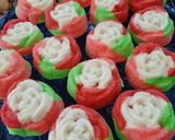 Foto langkah ke 5 dari resep Bolu kukus mawar.
