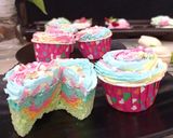 Foto langkah ke 6 dari resep Bubble Gum Cupcake.