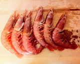 Foto del paso 2 de la receta: Fideuá de sepia y gambones (con salmorreta)